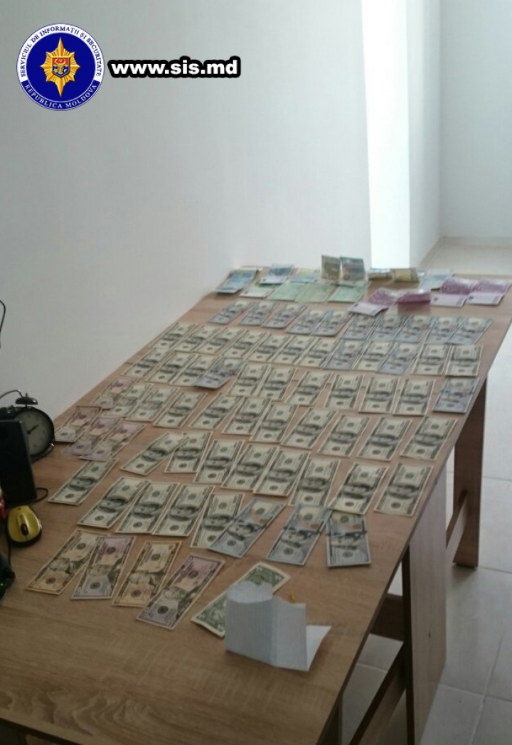 UNDE se duc banii din Moldova. A fost destructurată  o schemă de spălare şi contrabandă a banilor (VIDEO)