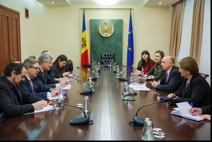 Premierul Pavel Filip a discutat despre reforme cu Thomas Mayr-Harting (FOTO)