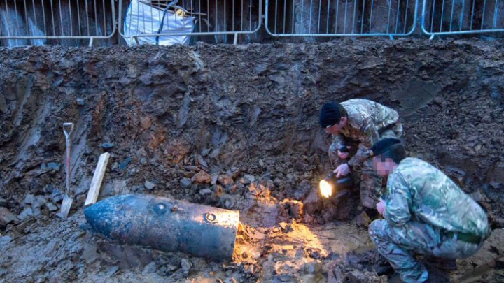 Imagini INCREDIBILE! Ce au găsit în pământ muncitorii care construiau un bloc (FOTO)