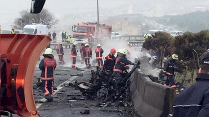 Un elicopter cu patru cetăţeni ruşi la bord S-A PRĂBUŞIT în Turcia (FOTO/VIDEO)