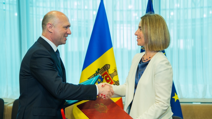 Progresele Republicii Moldova, discutate de Pavel Filip cu şefa diplomaţiei europene (FOTO/VIDEO)