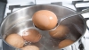 #LifeStyle: Arunci apa în care fierbi ouă? Mare greșeală! Vezi cum o poți reutiliza