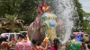 PUBLIKA WORLD: Elefanţi coloraţi şi multă veselie în Thailanda (VIDEO)