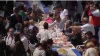 Record mondial! 11.800 de oameni au luat masa împreună într-un parc din oraşul spaniol Aviles