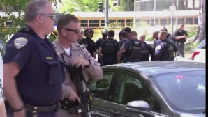 ATAC ARMAT într-o şcoala din California. Trei oameni, printre care un copil de opt ani, au murit