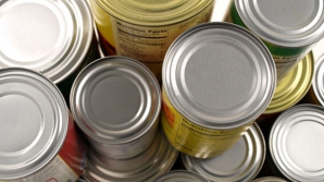 Circa 10.000 de tone de mâncare contrafăcută, descoperite de Europol şi Interpol