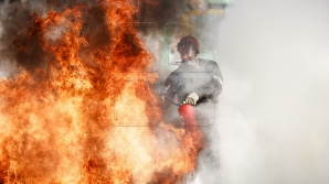 INCENDIU DEVASTATОR la un depozit de muniţii din Ucraina. Un miliard de dolari, făcut scrum