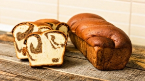 NO COMMENT! Oamenii s-au călcat în picioare într-un supermarket să cumpere cozonaci (VIDEO)