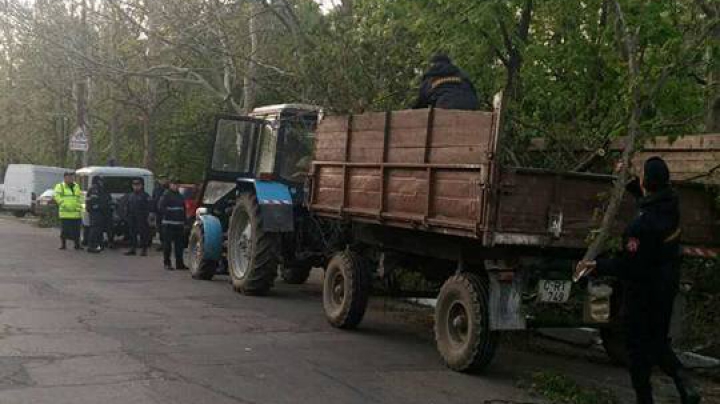 În Capitală începe MAREA CURĂȚENIEdupă ninsori. Străzile pe care se circulă cu dificultate