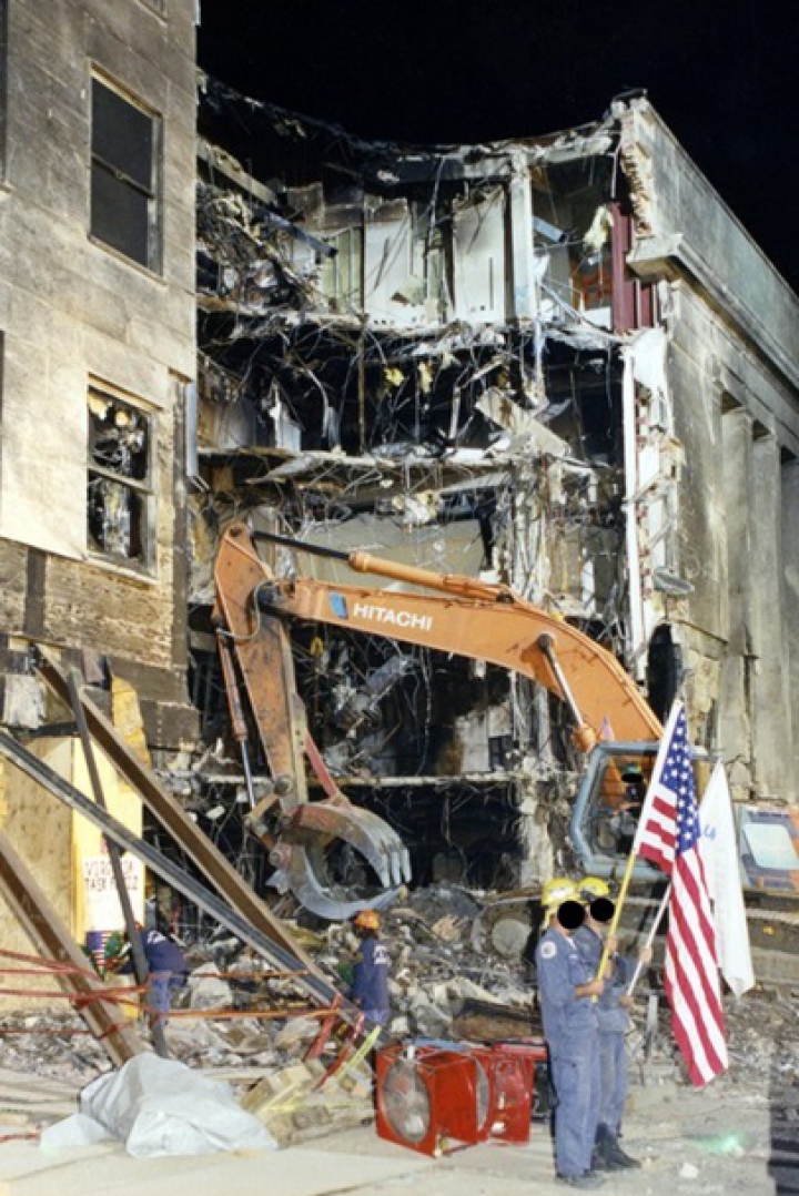 Noi poze de la atentatele din Statele Unite, făcute publice de FBI