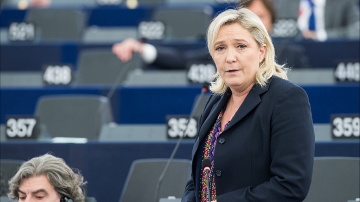 PE a început procedura de ridicarea imunității eurodeputatei franceze Marine Le Pen