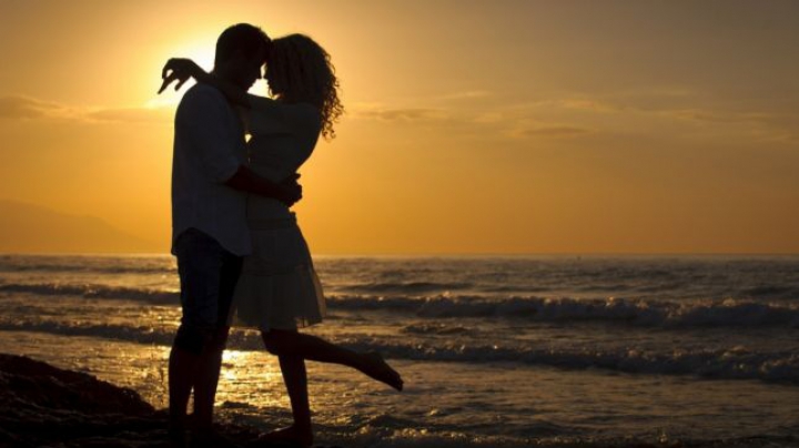 HOROSCOP: Zodii care se îndrăgostesc greu. Iubesc o singură dată în viaţă