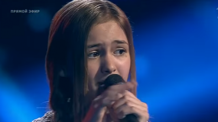 Datorită ei, rușii au cântat în română! Iuliana Beregoi a ridicat juriul în picioare în finala "Voice Kids" din Rusia (VIDEO)