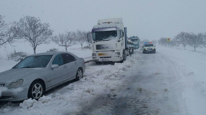 NINSORILE AU TRECUT, VIN INUNDAȚIILE! Vremea rea provoacă pagube însemnate în Moldova