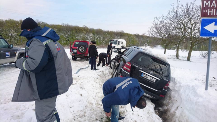 NINSORILE AU TRECUT, VIN INUNDAȚIILE! Vremea rea provoacă pagube însemnate în Moldova