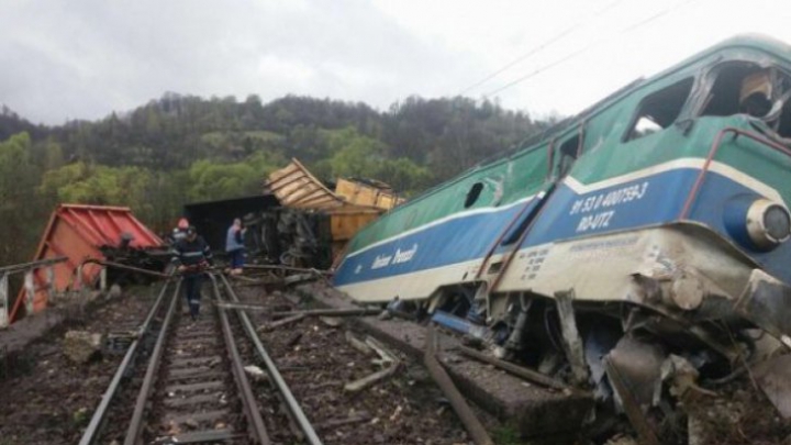 Marfar deraiat în Hunedoara: Mecanicii care și-au pierdut viața în tragedie erau băuți