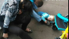 IMAGINI ȘOCANTE! Un bebeluș, LĂSAT PE JOS de un cuplu BEAT CRIȚĂ (FOTO/VIDEO)