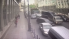 ACCIDENT ÎN LANŢ. MOMENTUL în care un camion intră în mașinile ce staționau la semafor (VIDEO)