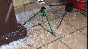 Natura s-a dezlănțuit: Furtună cu gheață de proporții în România! URGIA SE ÎNDREAPTĂ SPRE CHIȘINĂU (VIDEO)