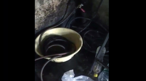 Alcool CONTRAFĂCUT într-un depozit clandestin din Capitală. Doi bănuiţi, REŢINUŢI