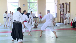 Luptătorii moldoveni de karate-do tradiţional se pregătesc de Campionatele Europene 