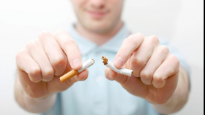 Fără fum de țigară în Moldova! Cei care au respectat legea antifumat au fost premiați