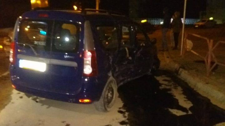 Accident violent în Capitală! Două persoane au ajuns în stare gravă la spital (FOTO)