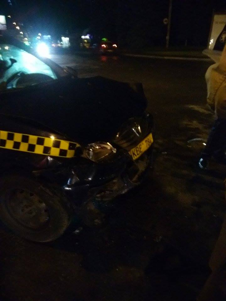 GRAV ACCIDENT la Botanica! Pasagerii unui taxi au suferit comoţii cerebrale în urma impactului violent (FOTO)