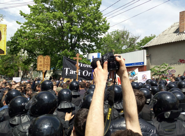 "Fără Frică!"  FOTOREPORT de la parada minorităților sexuale din Moldova (VIDEO)