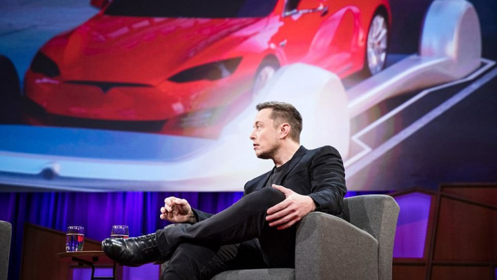 Supărat pe traficul din LA, Elon Musk a decis să contruiască un sistem revoluţionar pentru evitarea blocajelor