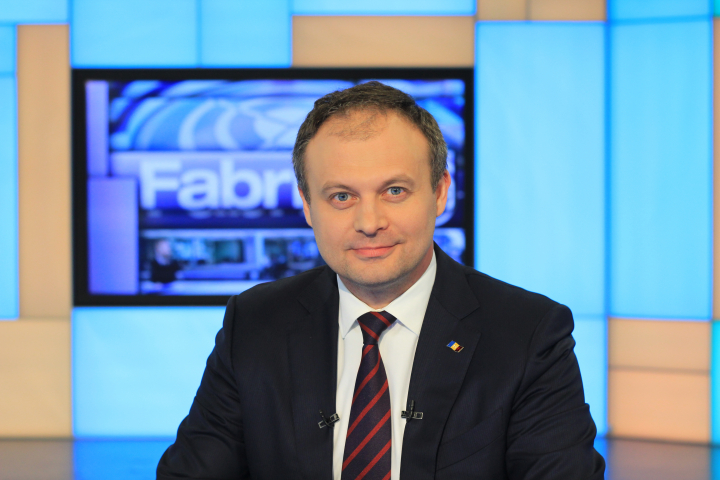 Andrian Candu, invitat la Fabrika. Despre votul uninominal, votul mixt și compromisul larg din Parlament (LIVE TEXT)