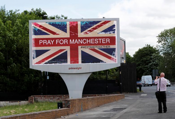 Victimele atentatului de pe Manchester Arena, comemorate în întreaga lume (Galerie FOTO)