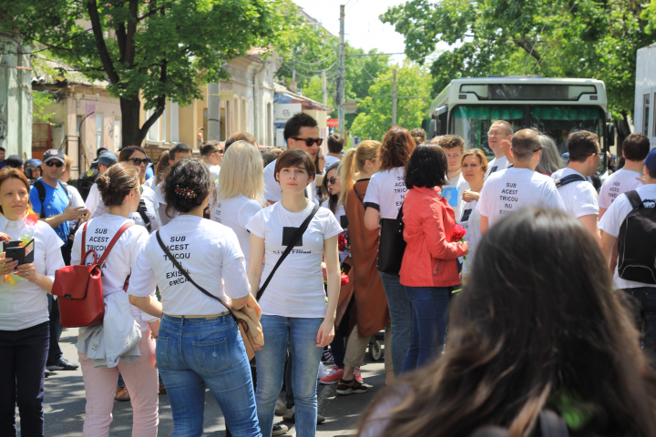 "Fără Frică!"  FOTOREPORT de la parada minorităților sexuale din Moldova (VIDEO)