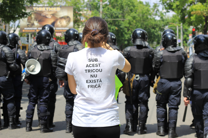 "Fără Frică!"  FOTOREPORT de la parada minorităților sexuale din Moldova (VIDEO)