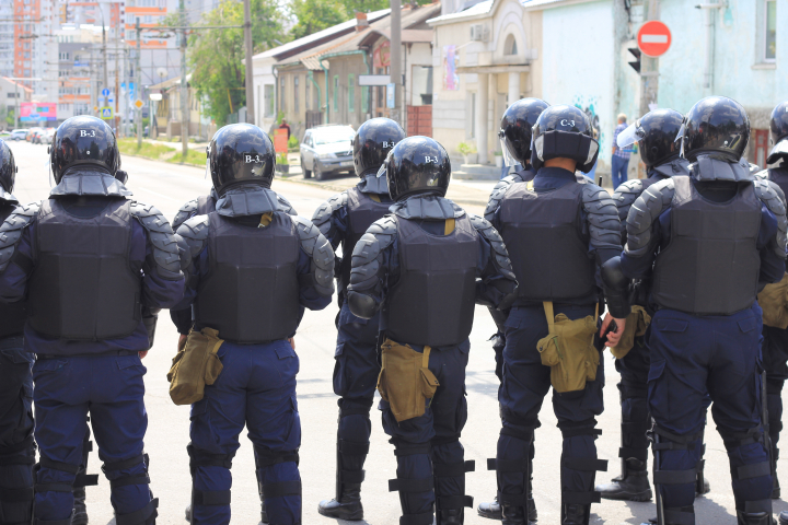 "Fără Frică!"  FOTOREPORT de la parada minorităților sexuale din Moldova (VIDEO)