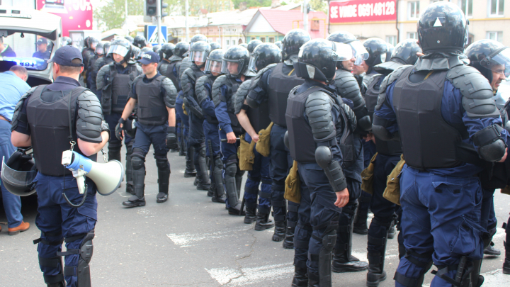 "Fără Frică!"  FOTOREPORT de la parada minorităților sexuale din Moldova (VIDEO)