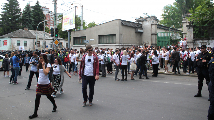 "Fără Frică!"  FOTOREPORT de la parada minorităților sexuale din Moldova (VIDEO)