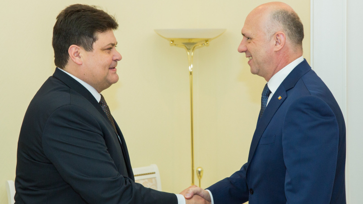 Premierul a discutat cu Ambasadorul Republicii Belarus despre noile inițiative de cooperare bilaterală (FOTO)