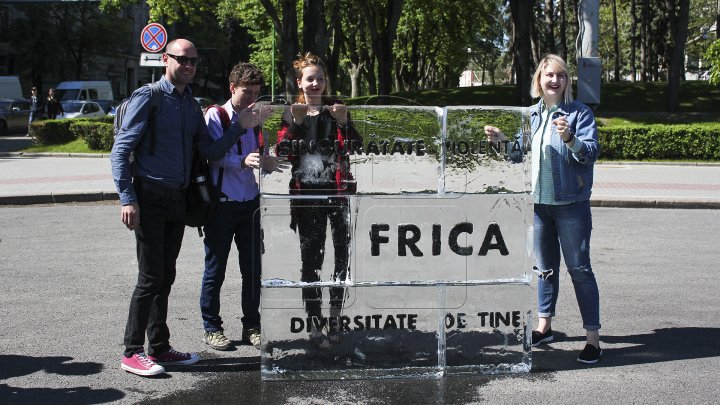 "Fără Frică": Minoritățile sexuale din Moldova se pregătesc de paradă (FOTOREPORT)