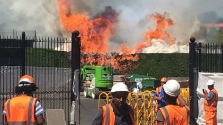 INCENDIU la clubul de tenis Wimbledon. Patru echipaje de intervenţie au venit la faţa locului