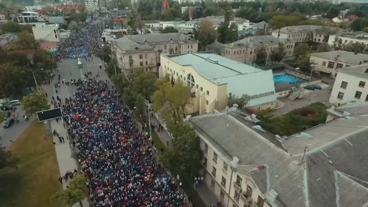 IMAGINI FILMATE CU DRONA! 25.000 de oameni la marşul organizat de PDM: E un prilej de a ne unifica