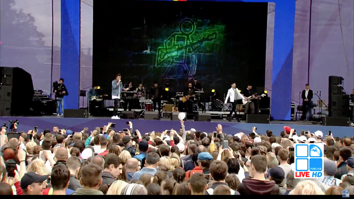 CONCERT GRANDIOS în PMAN de Ziua Victoriei şi Ziua Europei. 50.000 de oameni, prezenţi la eveniment (FOTO/LIVE VIDEO)
