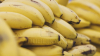 Imagini ȘOCANTE: Ce a găsit o femeie din Bălți în bananele pe care le-a procurat de la piață