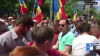 Echipa PUBLIKA TV, AGRESATĂ la mitingul partidelor de opoziție, de la Parlament (VIDEO NECENZURAT)