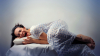 Dormim tot mai puţine ore! Specialiştii avertizează despre RISCURILE la care ne supune lipsa de odihnă