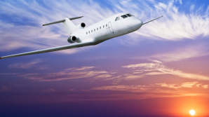 PANICĂ la bordul unui avion. Pasagerii au începu să plângă în hohote, iar pilotul le-a spus să se roage (VIDEO)