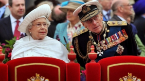 Prințul Philip împlineşte astăzi 96 de ani. La Londra vor fi trase 41 de salve de tun