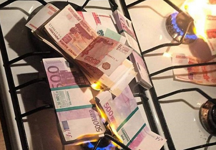 La doar 23 de ani conduce maşini de sute de mii de euro şi arde teancuri de bani pe aragaz (GALERIE FOTO)