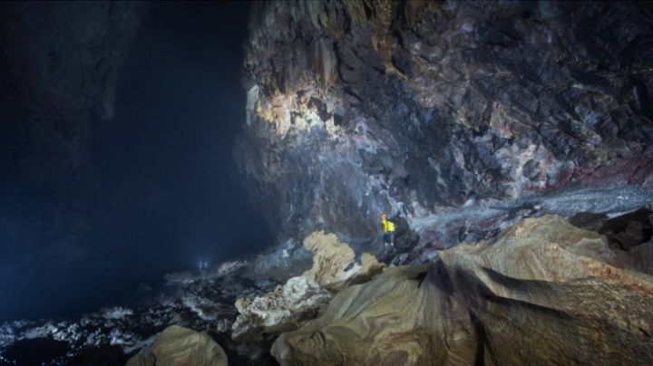 Un fermier a găsit cea mai mare peșteră din lume. E total diferită de una obișnuită (FOTO)