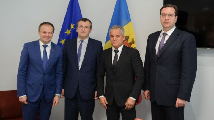 Vicepreședintele grupului ALDE din Parlamentul European spune că UE nu trebuie să condiționeze finanțarea pentru Moldova cu păstrarea sistemului electoral (FOTO)